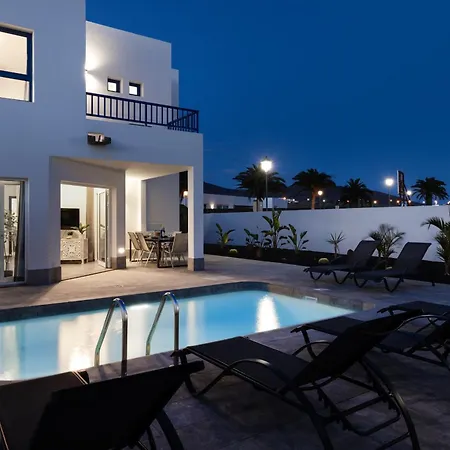 Вилла Yaiza 15 - Vipvipvillas Коста Бланка