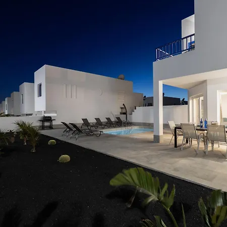Вилла Yaiza 15 - Vipvipvillas