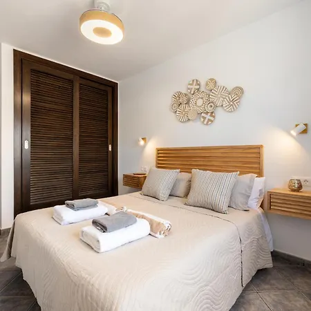 Вилла Yaiza 15 - Vipvipvillas